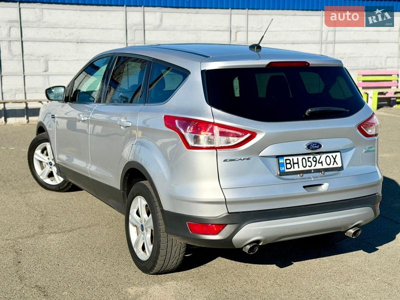 Внедорожник / Кроссовер Ford Escape 2014 в Одессе