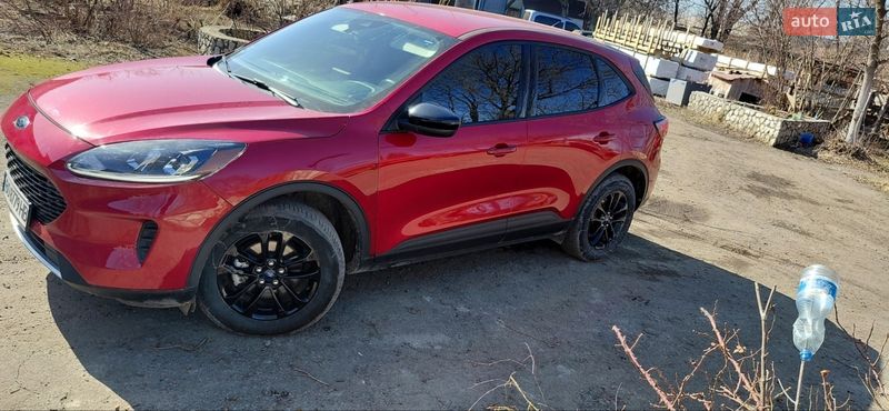 Позашляховик / Кросовер Ford Escape 2020 в Тернополі