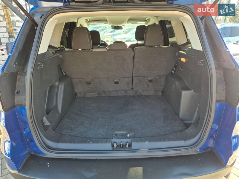 Внедорожник / Кроссовер Ford Escape 2017 в Сумах