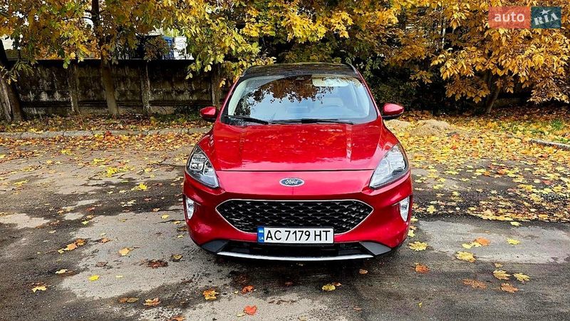 Внедорожник / Кроссовер Ford Escape 2020 в Луцке