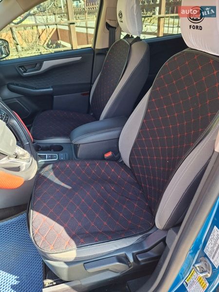 Внедорожник / Кроссовер Ford Escape 2020 в Запорожье