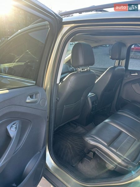 Внедорожник / Кроссовер Ford Escape 2013 в Каменском