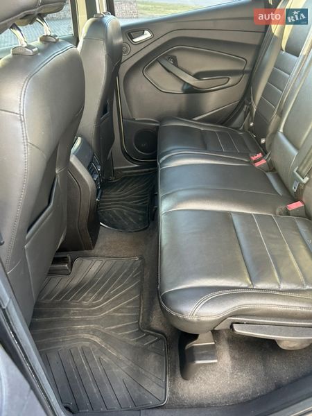Внедорожник / Кроссовер Ford Escape 2013 в Каменском