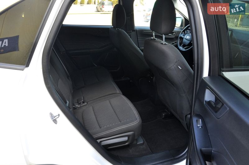 Позашляховик / Кросовер Ford Escape 2023 в Львові