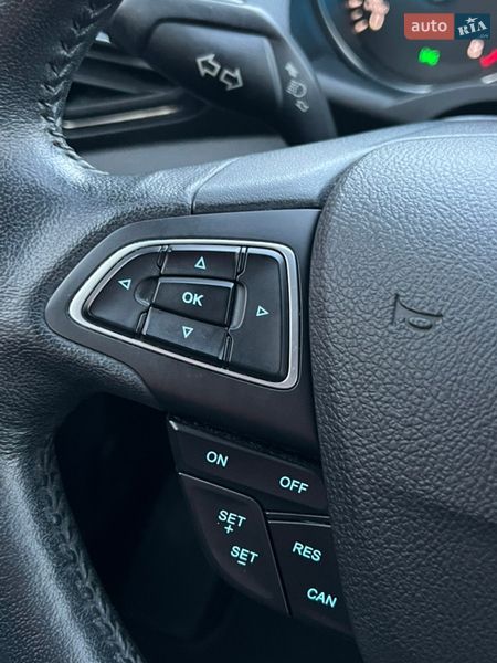Внедорожник / Кроссовер Ford Escape 2019 в Одессе