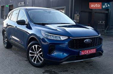 Позашляховик / Кросовер Ford Escape 2023 в Львові