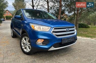 Внедорожник / Кроссовер Ford Escape 2017 в Скалате фото 10 Внедорожник / Кроссовер Ford Escape 2017 в Скалате