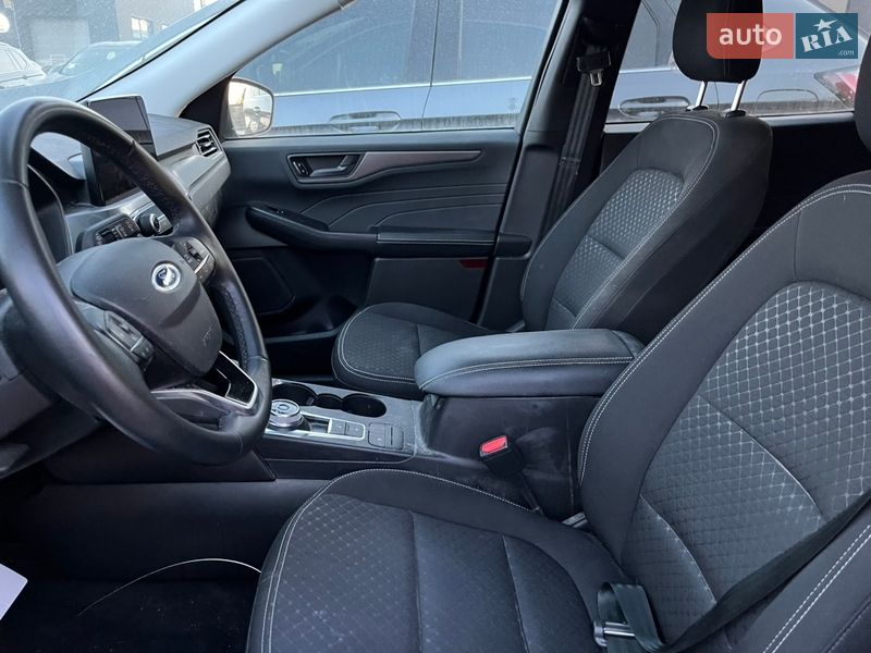 Внедорожник / Кроссовер Ford Escape 2023 в Львове