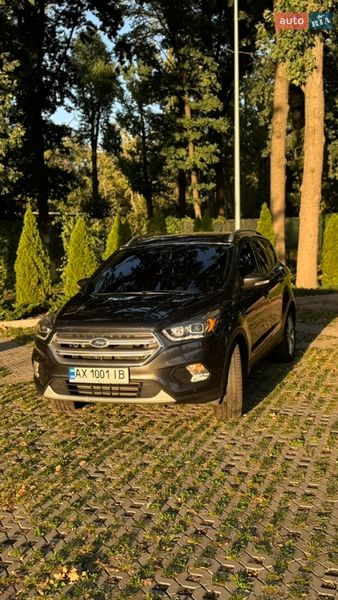 Позашляховик / Кросовер Ford Escape 2018 в Харкові