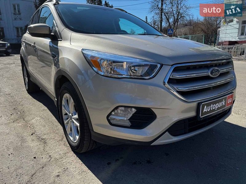 Внедорожник / Кроссовер Ford Escape 2018 в Киеве фото 4 Внедорожник / Кроссовер Ford Escape 2018 в Киеве