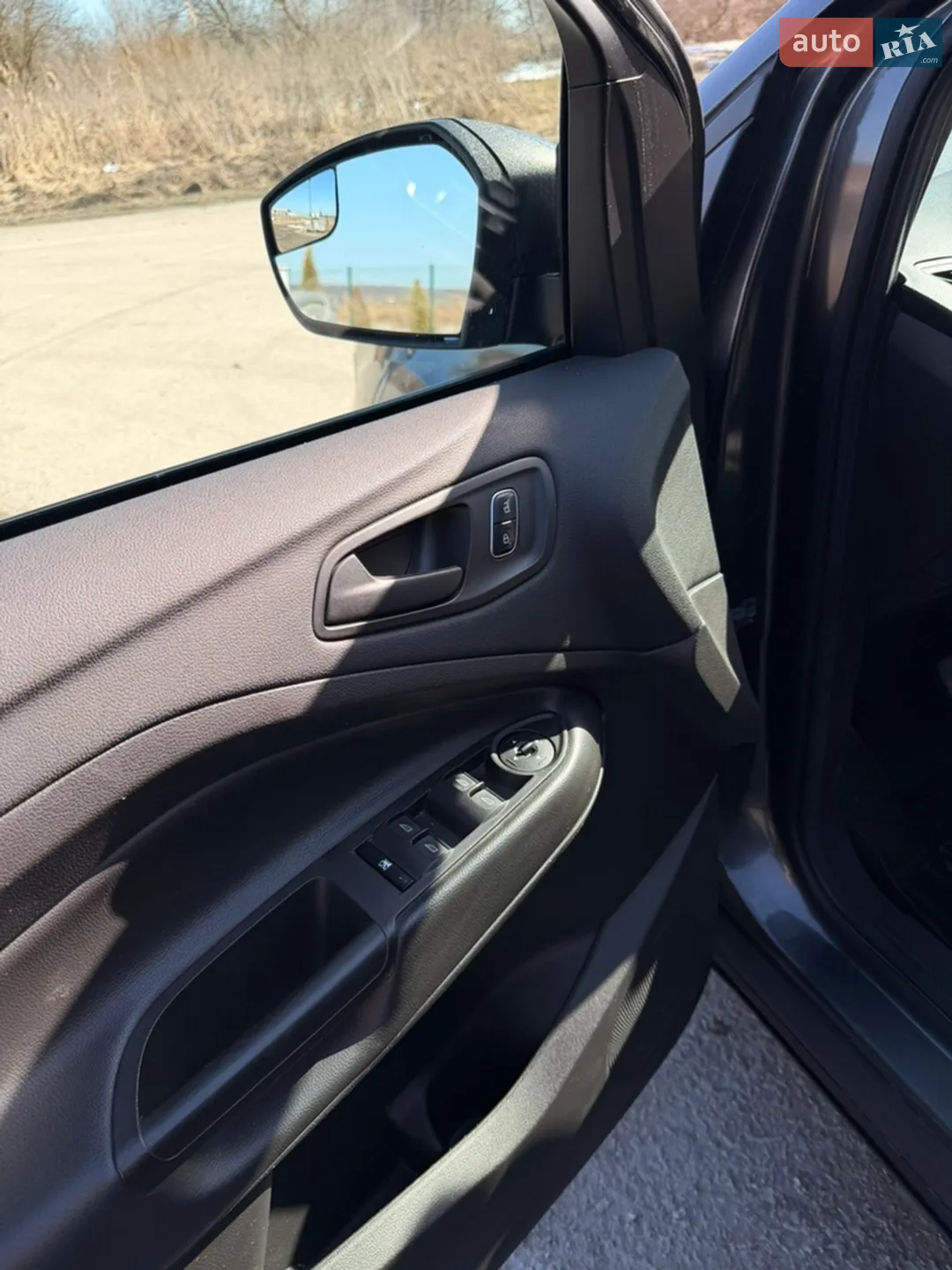 2017 Ford Escape - мініатюра 8