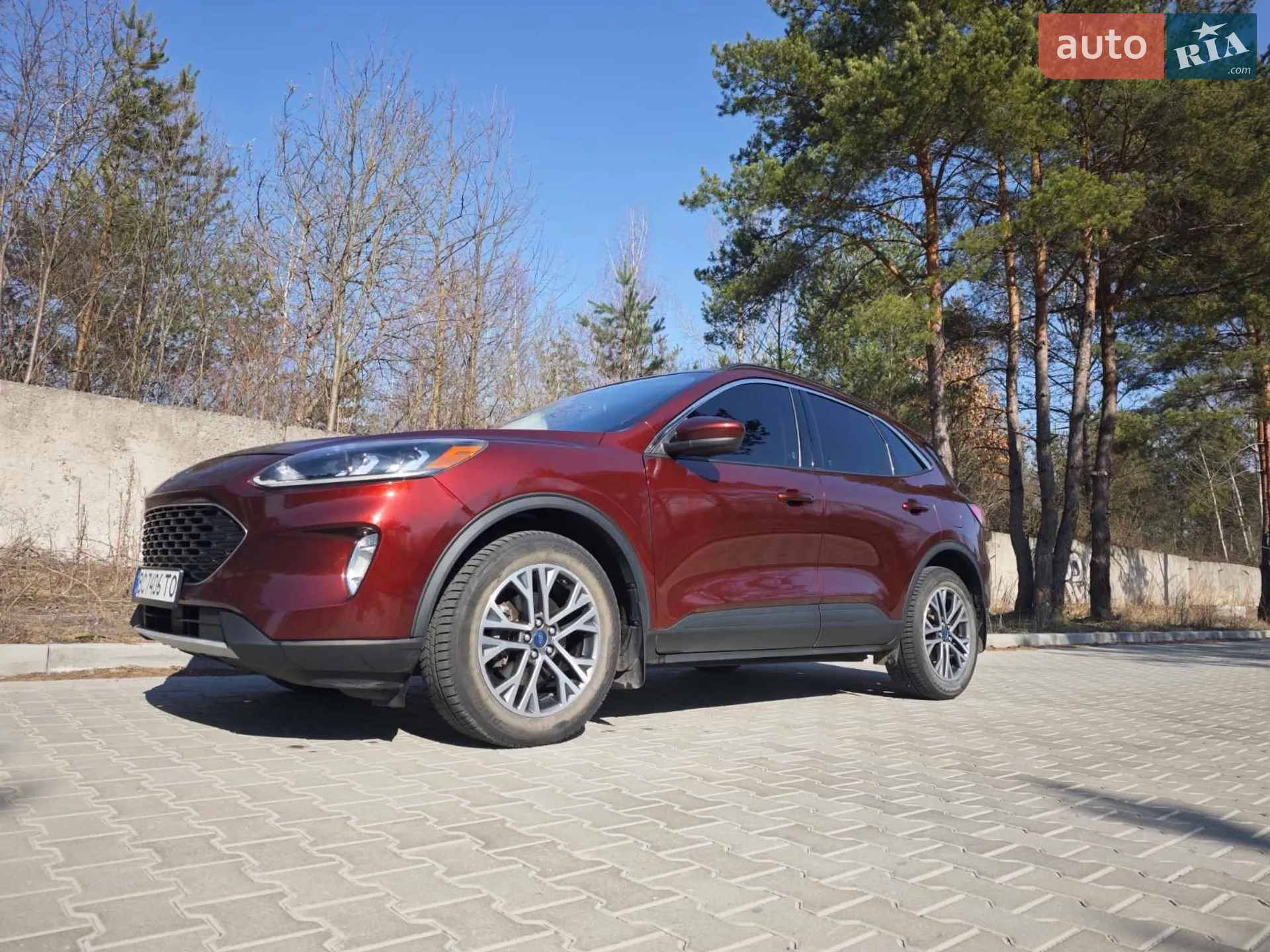 2021 Ford Escape - фото 1