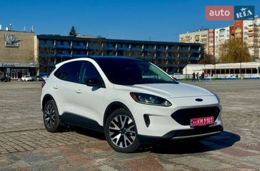 Внедорожник / Кроссовер Ford Escape 2020 в Кременчуге