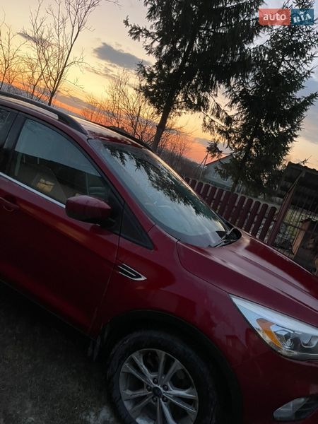 Позашляховик / Кросовер Ford Escape 2018 в Трускавці