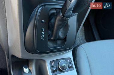 Внедорожник / Кроссовер Ford Escape 2015 в Тернополе
