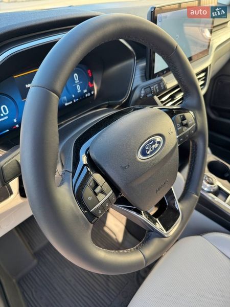 Внедорожник / Кроссовер Ford Escape 2023 в Запорожье