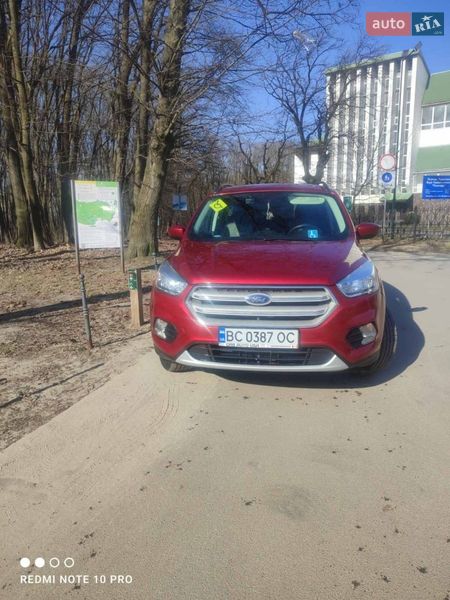 Внедорожник / Кроссовер Ford Escape 2017 в Львове
