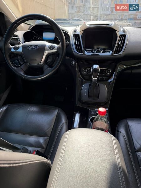 Внедорожник / Кроссовер Ford Escape 2015 в Одессе