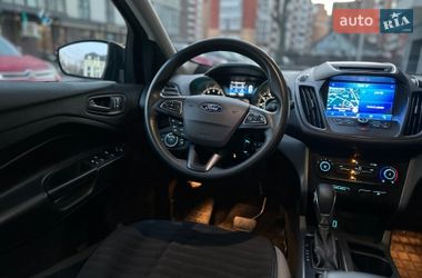 Внедорожник / Кроссовер Ford Escape 2019 в Тернополе