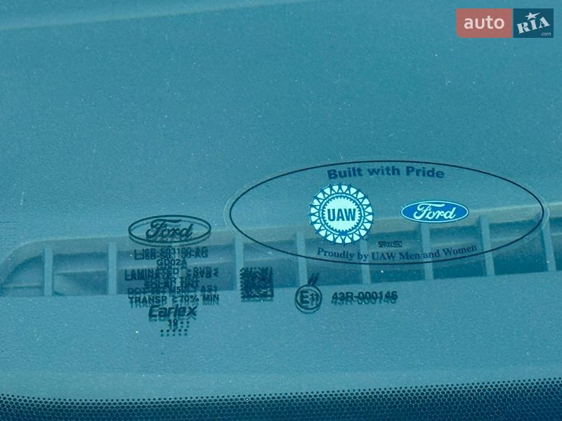 Внедорожник / Кроссовер Ford Escape 2019 в Киеве