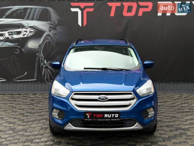 Позашляховик / Кросовер Ford Escape 2018 в Львові