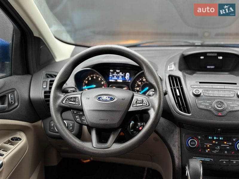 Позашляховик / Кросовер Ford Escape 2018 в Львові