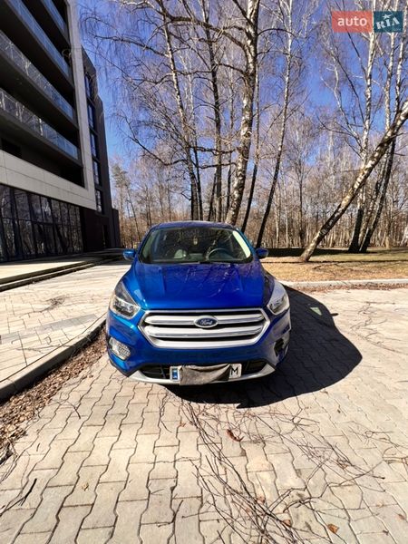 Внедорожник / Кроссовер Ford Escape 2019 в Тернополе