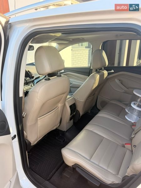 Внедорожник / Кроссовер Ford Escape 2016 в Киеве