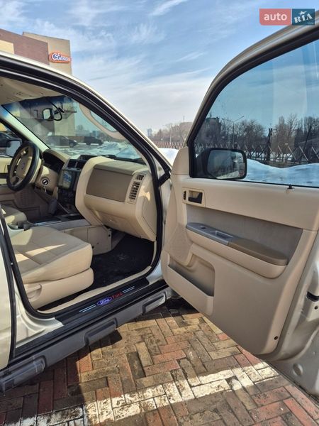 Внедорожник / Кроссовер Ford Escape 2011 в Чугуеве фото 10 Внедорожник / Кроссовер Ford Escape 2011 в Чугуеве