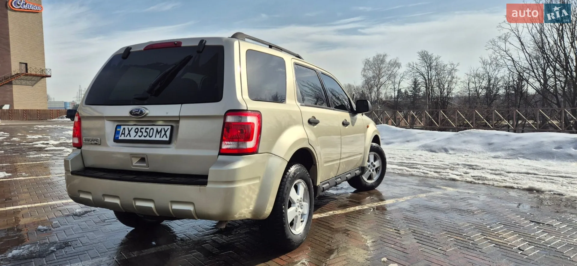2011 Ford Escape - мініатюра 5