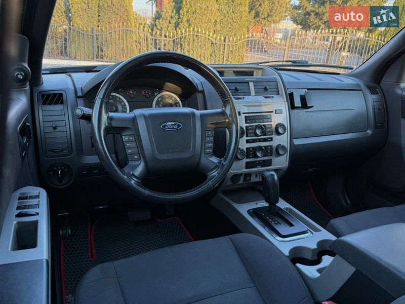 Внедорожник / Кроссовер Ford Escape 2011 в Кропивницком