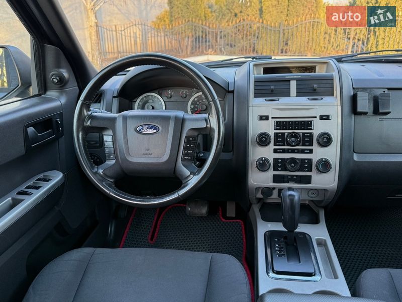 Внедорожник / Кроссовер Ford Escape 2011 в Кропивницком
