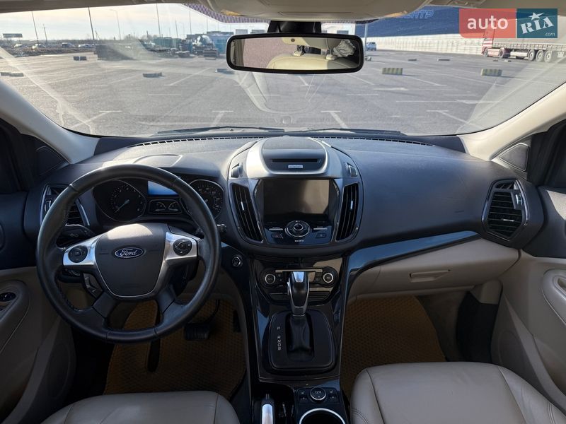 Внедорожник / Кроссовер Ford Escape 2015 в Львове