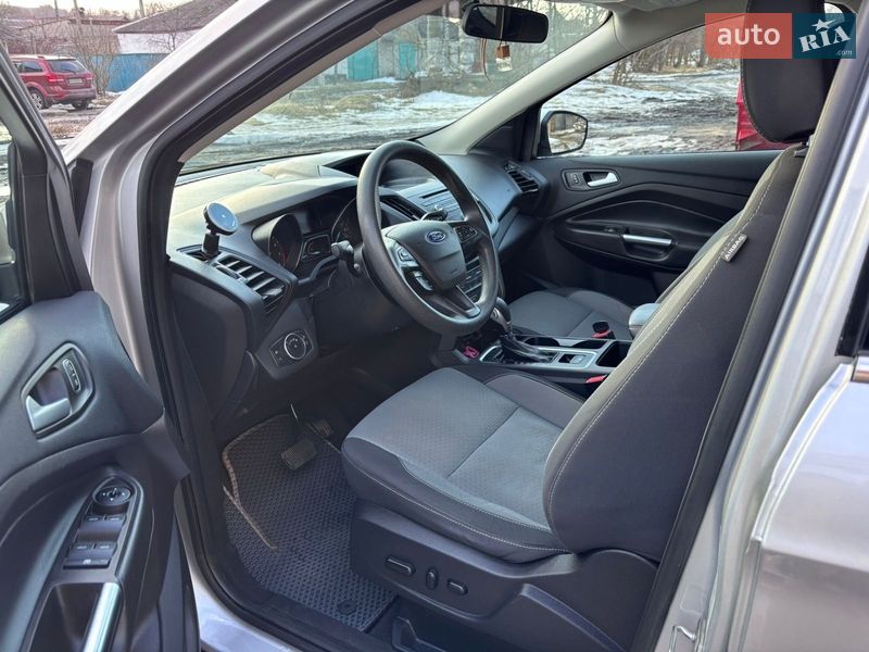 Внедорожник / Кроссовер Ford Escape 2018 в Александрие фото 6 Внедорожник / Кроссовер Ford Escape 2018 в Александрие