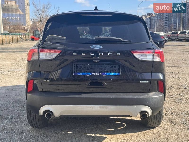Внедорожник / Кроссовер Ford Escape 2019 в Киеве
