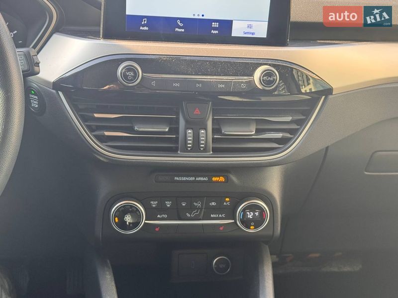Внедорожник / Кроссовер Ford Escape 2019 в Киеве