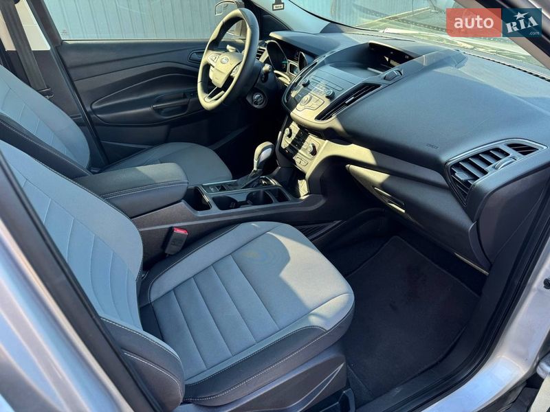 Позашляховик / Кросовер Ford Escape 2019 в Дніпрі