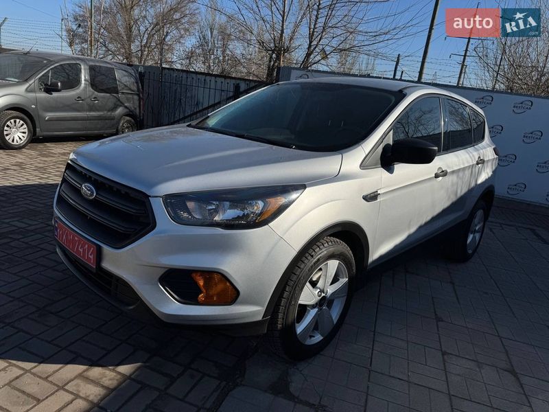 Позашляховик / Кросовер Ford Escape 2019 в Дніпрі