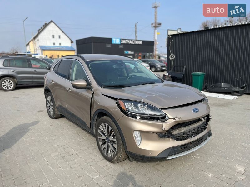 Позашляховик / Кросовер Ford Escape 2020 в Львові