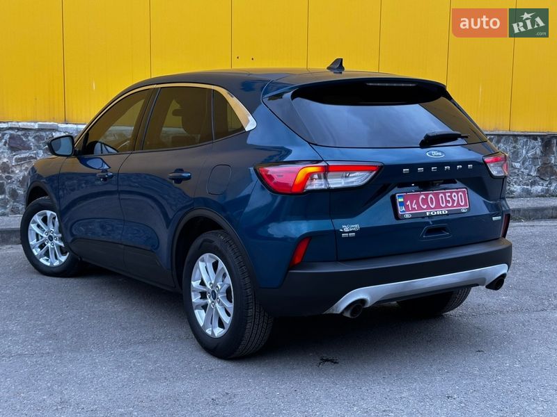 Позашляховик / Кросовер Ford Escape 2020 в Дрогобичі