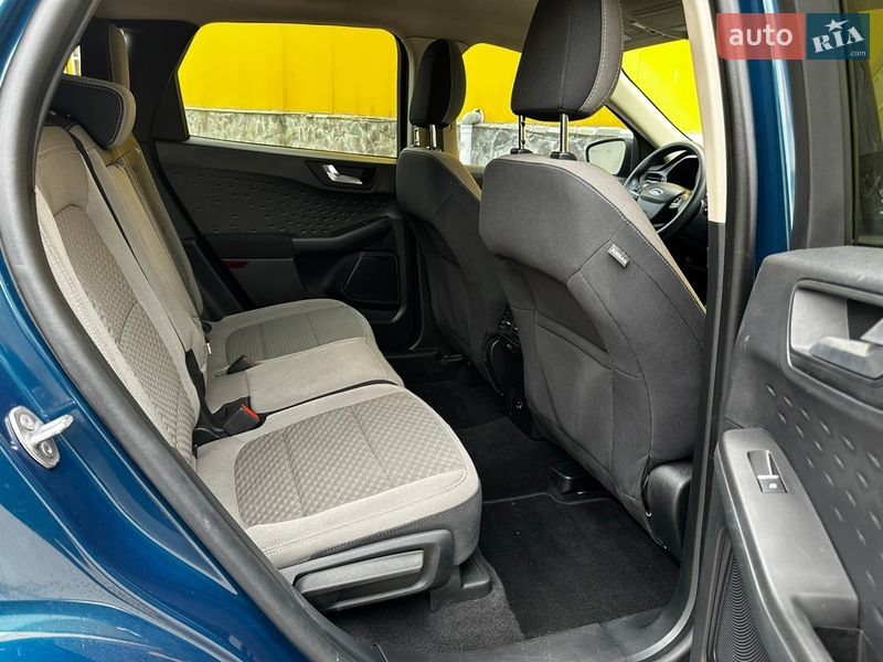 Позашляховик / Кросовер Ford Escape 2020 в Дрогобичі