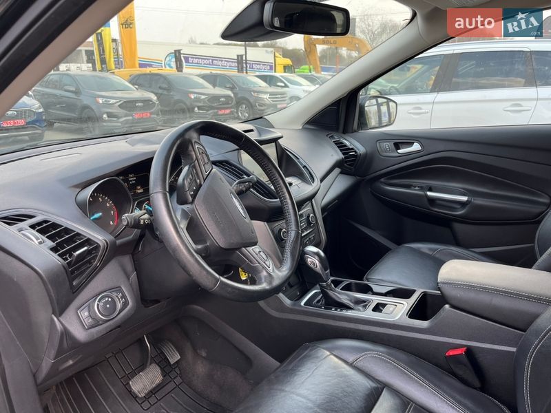 Внедорожник / Кроссовер Ford Escape 2018 в Львове