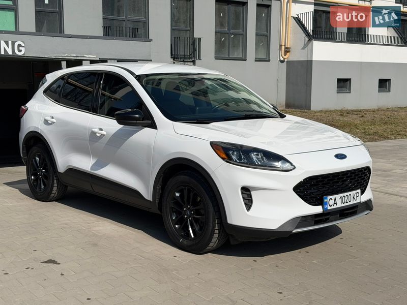 Позашляховик / Кросовер Ford Escape 2019 в Черкасах фото 3 Позашляховик / Кросовер Ford Escape 2019 в Черкасах