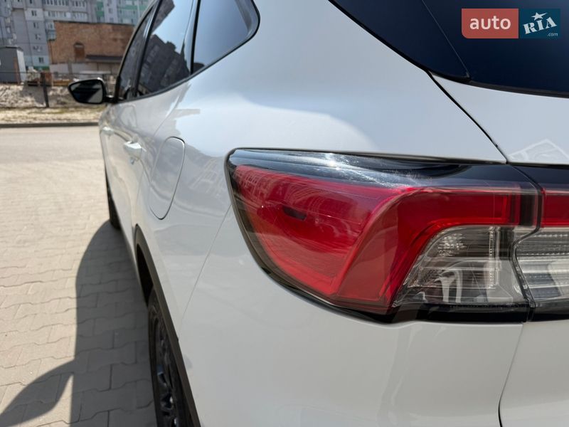 Позашляховик / Кросовер Ford Escape 2019 в Черкасах фото 18 Позашляховик / Кросовер Ford Escape 2019 в Черкасах