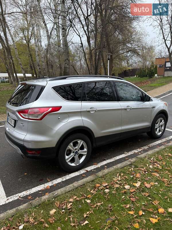 Позашляховик / Кросовер Ford Escape 2014 в Олександрії