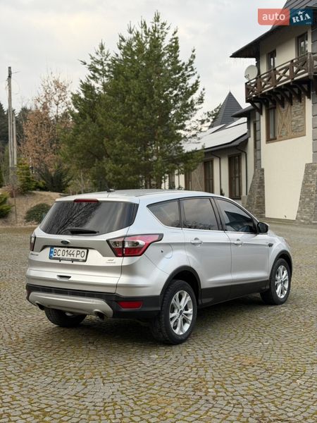 Внедорожник / Кроссовер Ford Escape 2017 в Старом Самборе фото 5 Внедорожник / Кроссовер Ford Escape 2017 в Старом Самборе