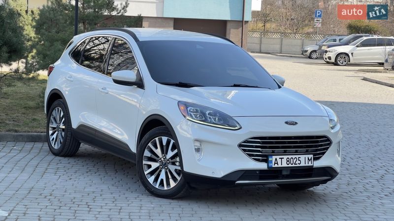 Внедорожник / Кроссовер Ford Escape 2021 в Ивано-Франковске