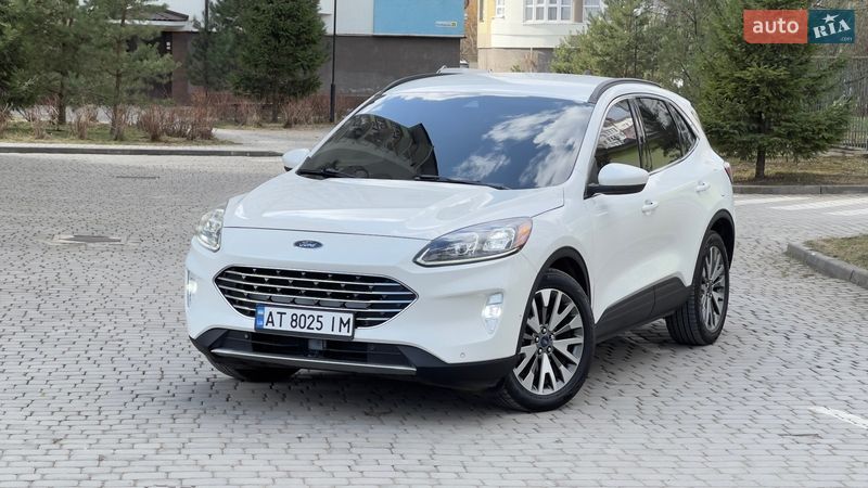 Внедорожник / Кроссовер Ford Escape 2021 в Ивано-Франковске