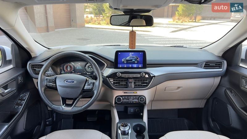 Внедорожник / Кроссовер Ford Escape 2021 в Ивано-Франковске