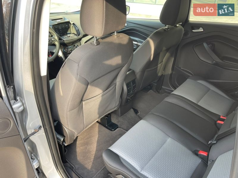 Внедорожник / Кроссовер Ford Escape 2016 в Ровно фото 31 Внедорожник / Кроссовер Ford Escape 2016 в Ровно